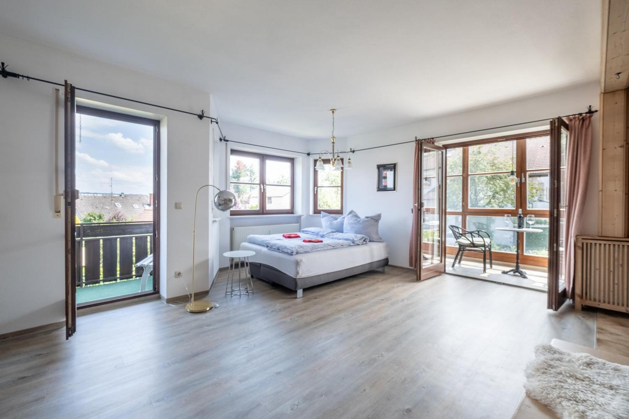 Gemuetliches Wohlfuehl-Apartment Mit Perfektem Seeblick Dießen am Ammersee エクステリア 写真